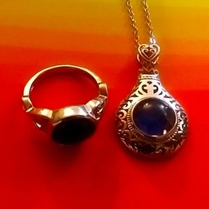 Set. Mood ring and necklace.